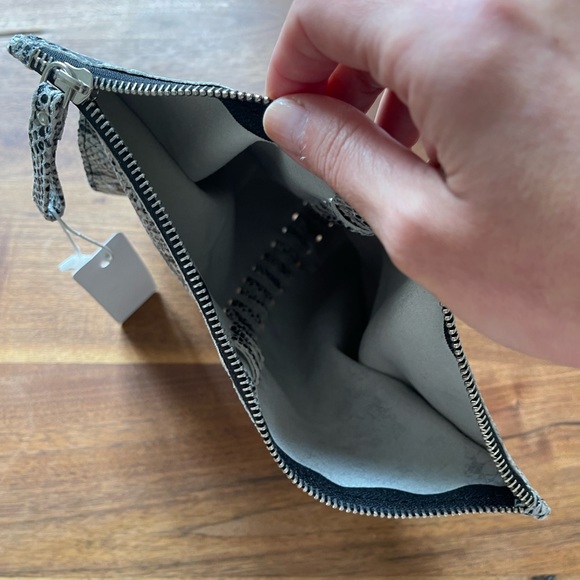 Little purse, makeup bag, NWT. Set of 2 - Picture 6 of 9